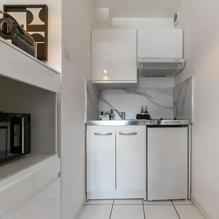 Gilbert - Design Centre Apartment Vichy