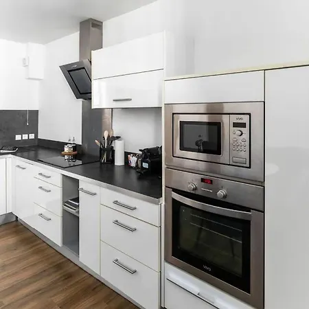 Gilbert - Design Centre Apartament *
