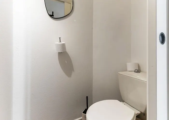 Gilbert - Design Centre * فيشي