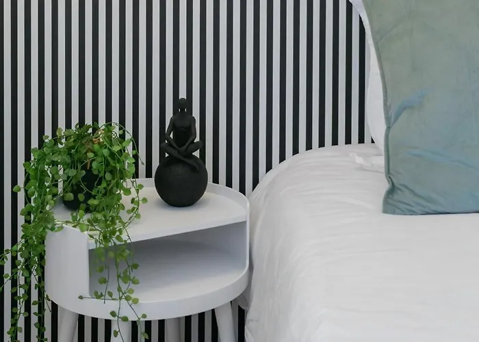 Gilbert - Design Centre *