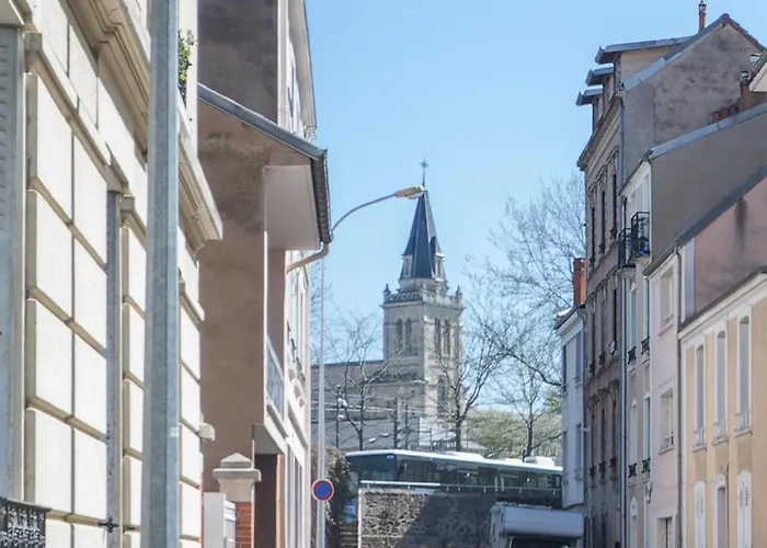 Gilbert - Design Centre * فيشي