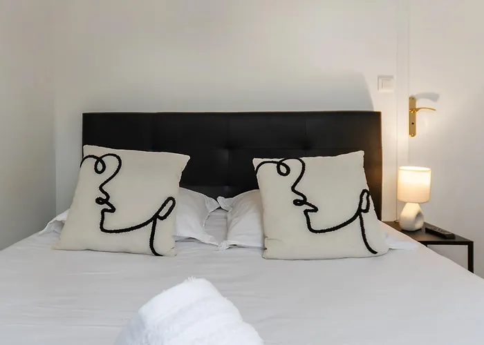 Gilbert - Design Centre Апартаменты *