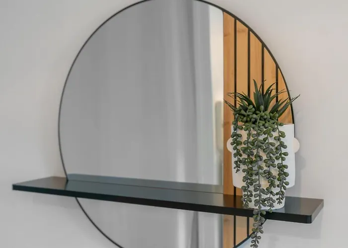 Gilbert - Design Centre * فيشي